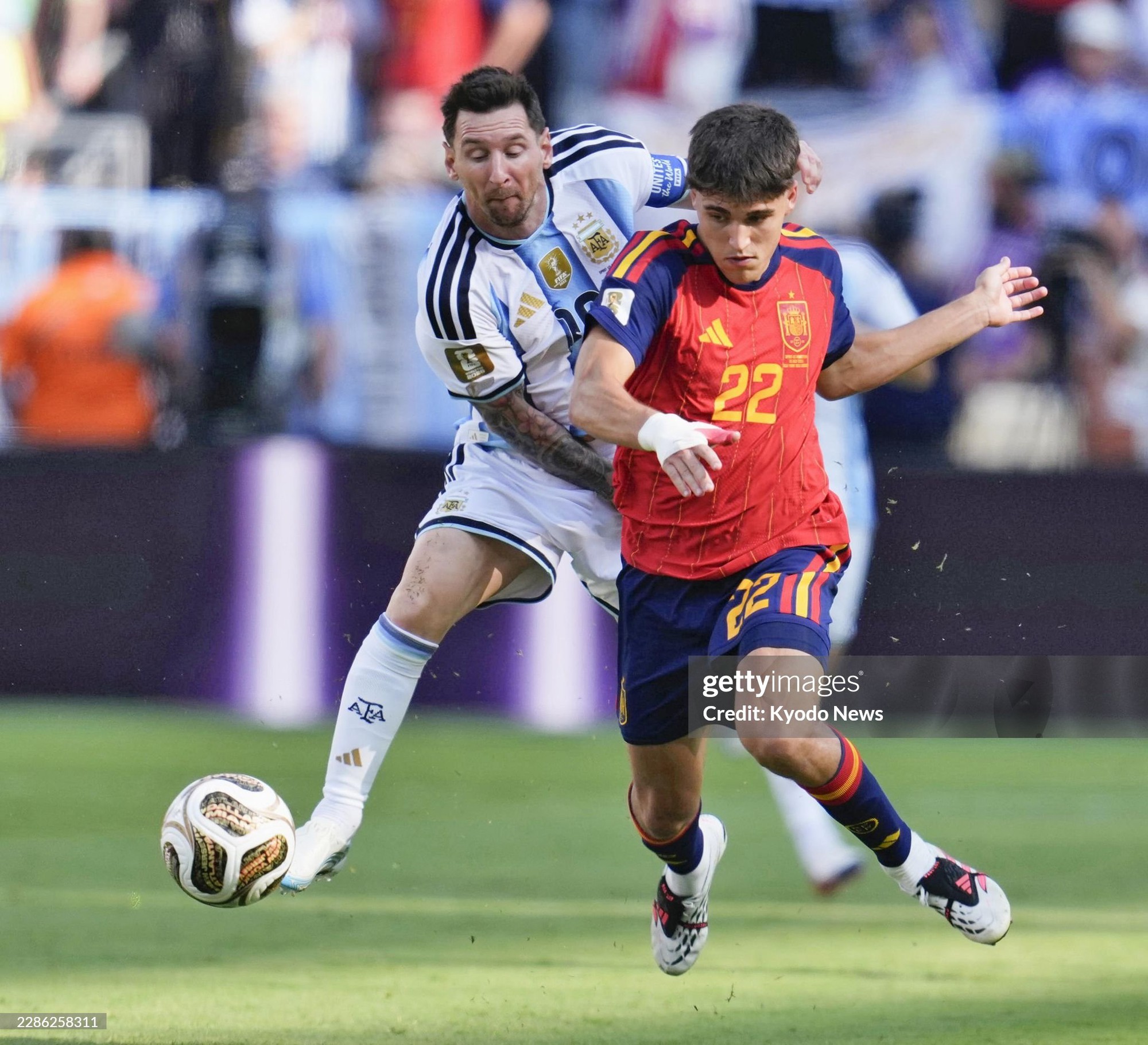 Cách Rodri và thần đồng 19 tuổi khiến Messi "tắt điện", giúp Tây Ban Nha đánh bại Argentina để vô địch World Cup- Ảnh 6.