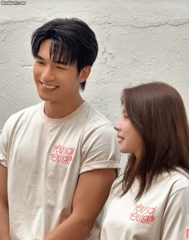 Vbiz mới c&oacute; 1 cặp đ&ocirc;i đ&uacute;ng chuẩn combo nhan sắc: Nh&agrave; g&aacute;i l&agrave; DJ đẹp nhất Việt Nam, nh&agrave; trai l&agrave; mỹ nam ngh&igrave;n tỷ- Ảnh 3.