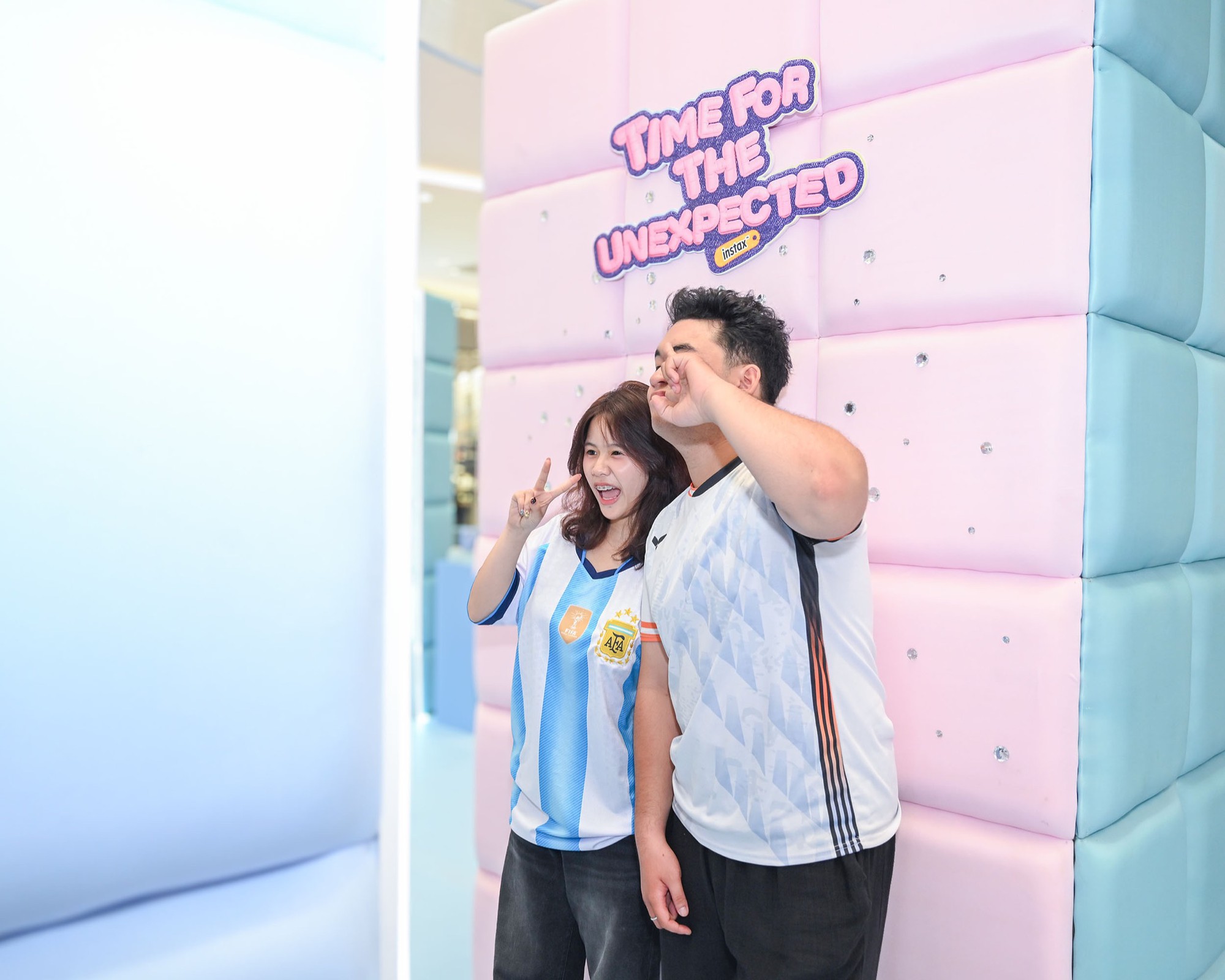 Fujifilm instax ra mắt instax mini 13, mang đến không gian đa trải nghiệm với loạt hoạt động thú vị cho giới trẻ - Ảnh 6.