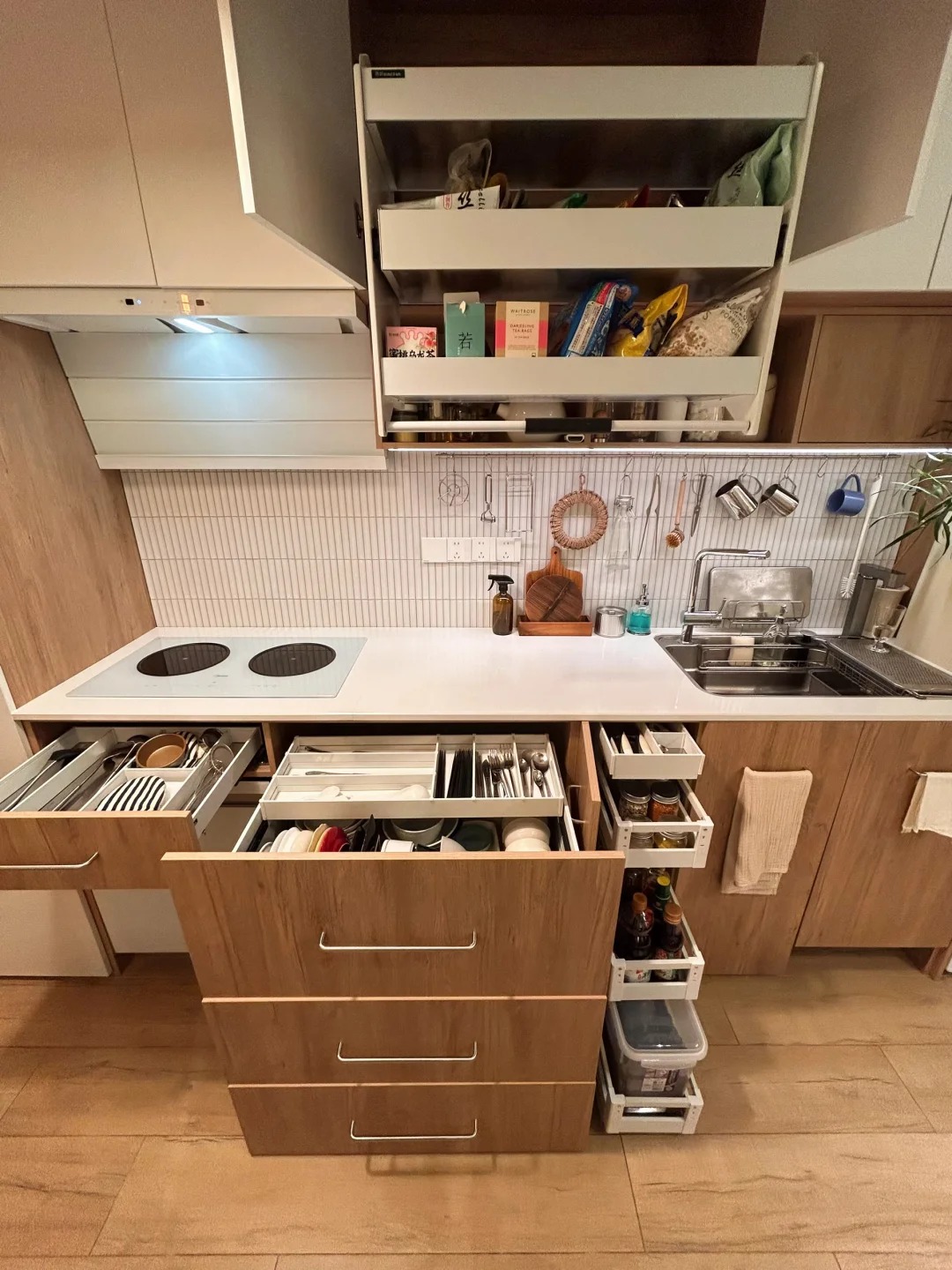Căn hộ 35m&sup2; ngập tr&agrave;n c&acirc;y xanh của ch&agrave;ng trai độc th&acirc;n - Ảnh 6.
