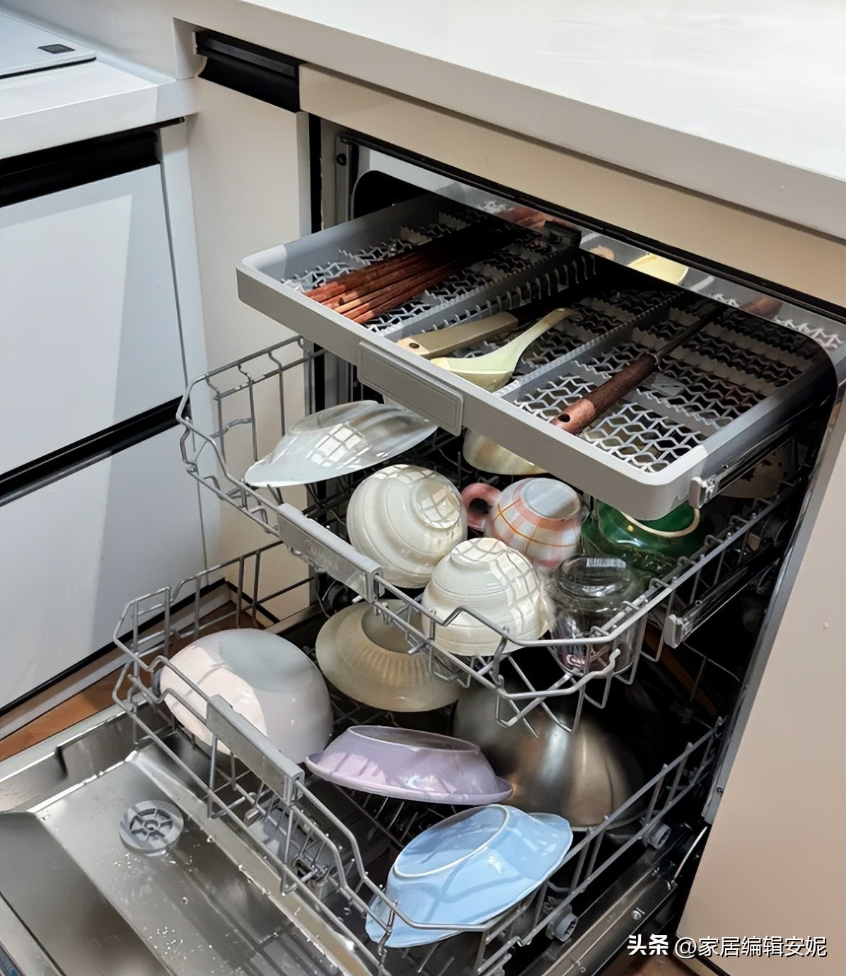 6 thiết kế nh&agrave; bếp "d&agrave;nh cho người lười" nhưng cực kỳ đ&aacute;ng l&agrave;m: Giảm thời gian dọn dẹp, nấu ăn cũng nh&agrave;n hơn- Ảnh 6.