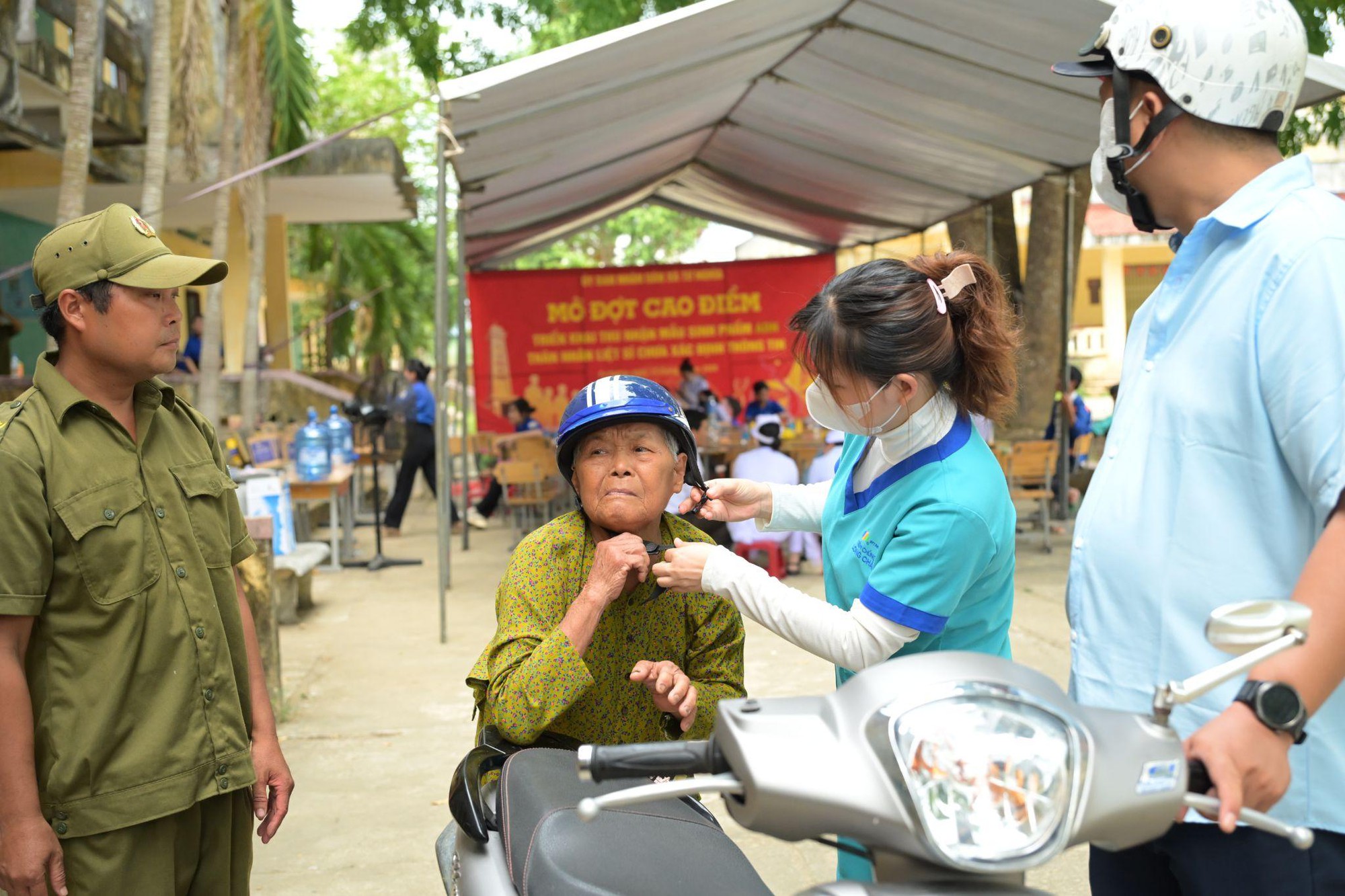 H&agrave;nh tr&igrave;nh t&igrave;m lại t&ecirc;n cho những người anh h&ugrave;ng: Hy vọng được thắp l&ecirc;n từ những mẫu ADN - Ảnh 7.
