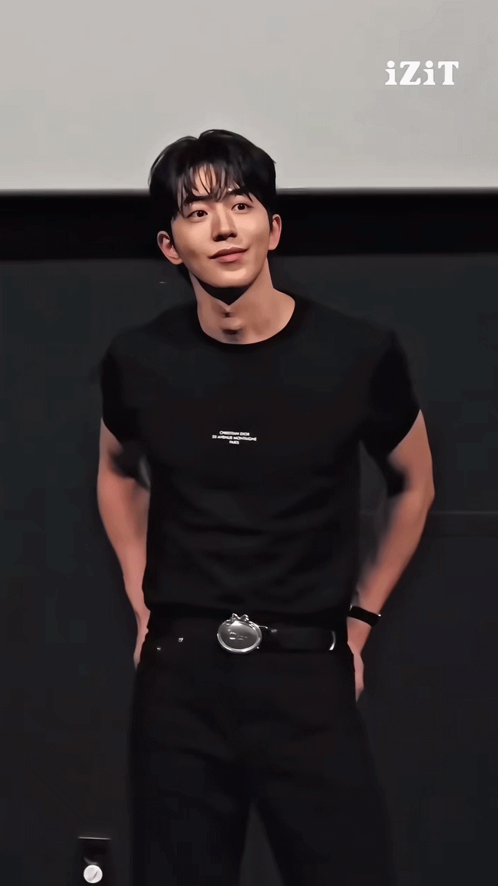 Nam Joo Hyuk trở lại với phim hot to&agrave;n cầu: Xứng danh "ch&agrave;ng thơ" khiến Dior m&ecirc; kh&ocirc;ng dứt, từ mặt đến body đều ho&agrave;n hảo- Ảnh 7.