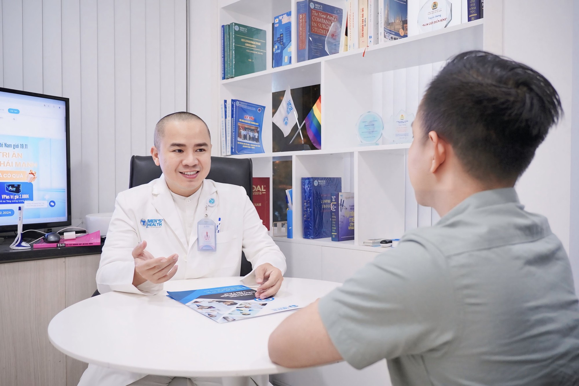 T&ocirc;i "bất lực" mỗi khi gần vợ nhưng vẫn b&igrave;nh thường với người kh&aacute;c: C&oacute; phải yếu sinh l&yacute;? - Ảnh 1.