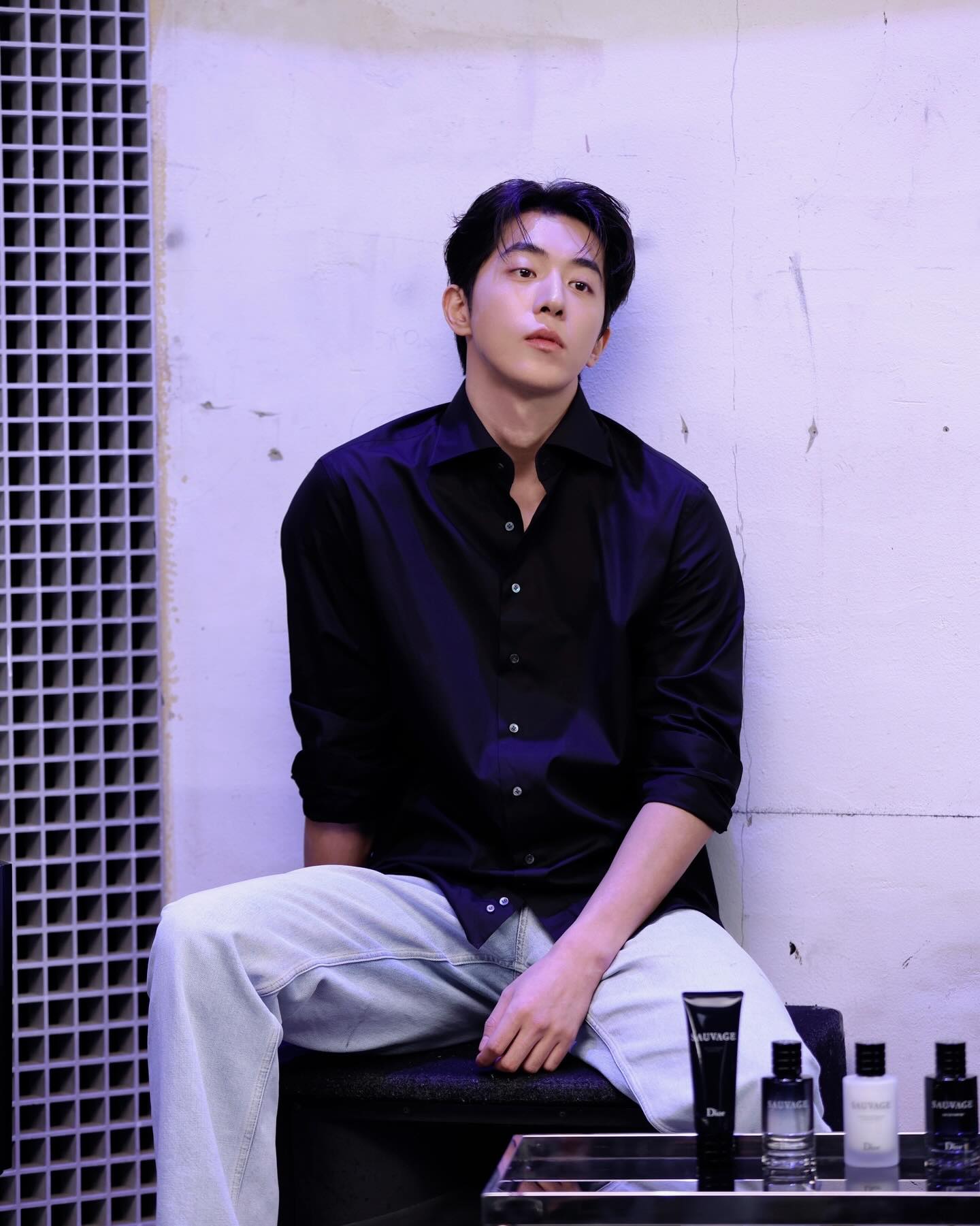 Nam Joo Hyuk trở lại với phim hot to&agrave;n cầu: Xứng danh "ch&agrave;ng thơ" khiến Dior m&ecirc; kh&ocirc;ng dứt, từ mặt đến body đều ho&agrave;n hảo- Ảnh 15.