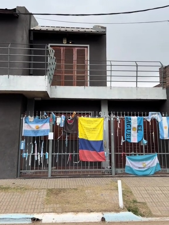 Căn nh&agrave; ở qu&ecirc; của Messi- Ảnh 4.