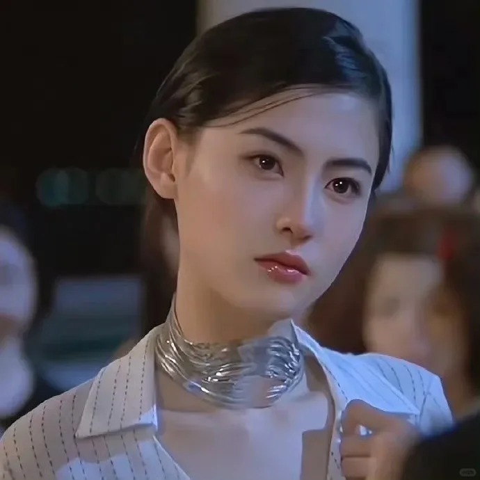Trương B&aacute; Chi: Chẳng c&oacute; t&agrave;i năng g&igrave; cả, nhưng vẫn c&ograve;n nhan sắc- Ảnh 11.