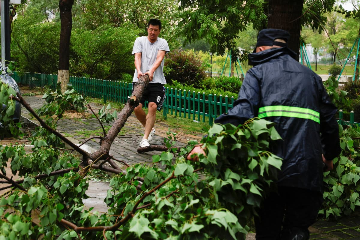 Thượng Hải ch&igrave;m trong biển nước sau cơn mưa lịch sử: Liệu &lsquo;th&agrave;nh phố th&ocirc;ng minh&rsquo; c&oacute; đủ để chống ngập? - Ảnh 7.
