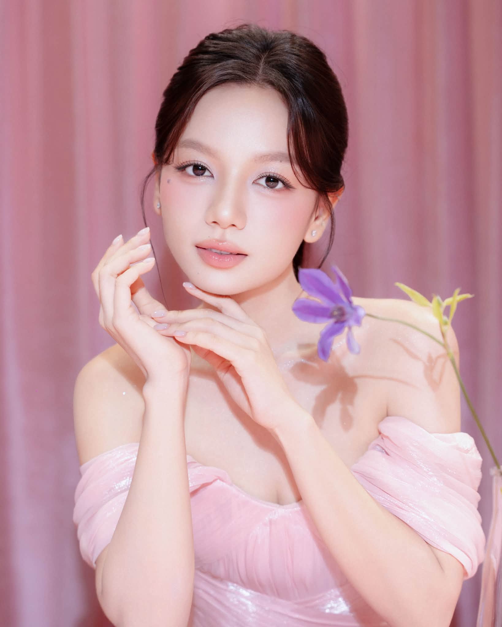 D&agrave;n sao Mưa Đỏ sau 1 năm: Người hot đến nỗi đ&oacute;ng li&ecirc;n tiếp 8 phim, người vướng h&agrave;ng loạt ồn &agrave;o- Ảnh 4.