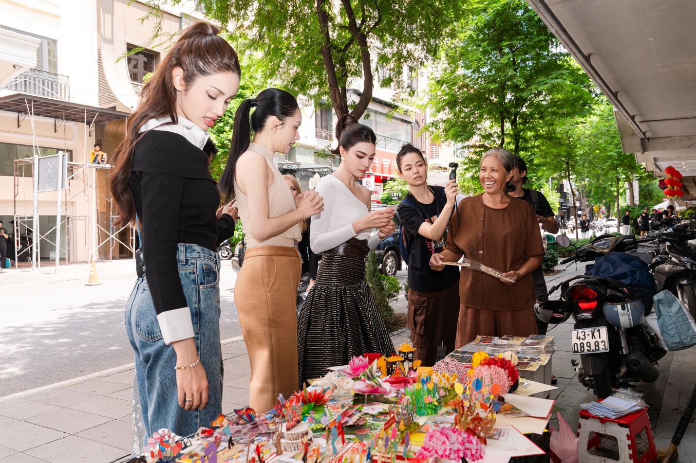 Show thực tế về TP.HCM g&acirc;y sốt, fan quốc tế share rần rần - Ảnh 6.