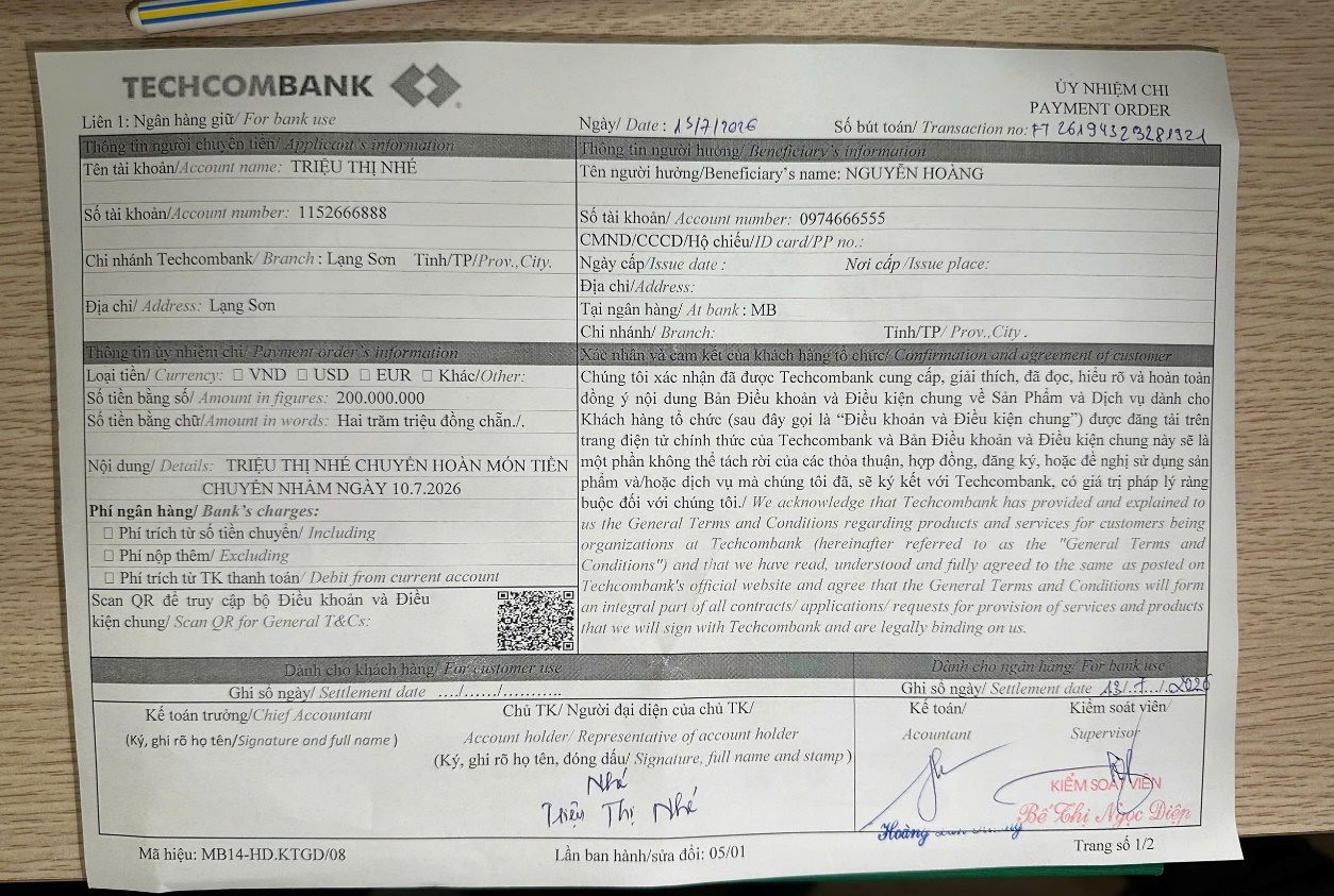 Ph&aacute;t hiện giao dịch chuyển khoản 200 triệu đồng từ MB Bank sang t&agrave;i khoản Techcombank của Triệu Thị Nh&eacute; SN 1996, c&ocirc;ng an lập tức v&agrave;o cuộc điều tra- Ảnh 1.