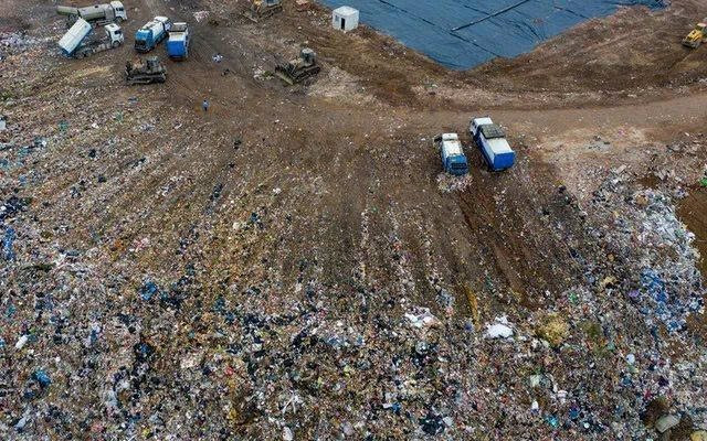 Ph&aacute;t hiện 62 triệu tấn v&agrave;ng, bạc, bạch kim bị bỏ ngo&agrave;i b&atilde;i r&aacute;c- Ảnh 1.