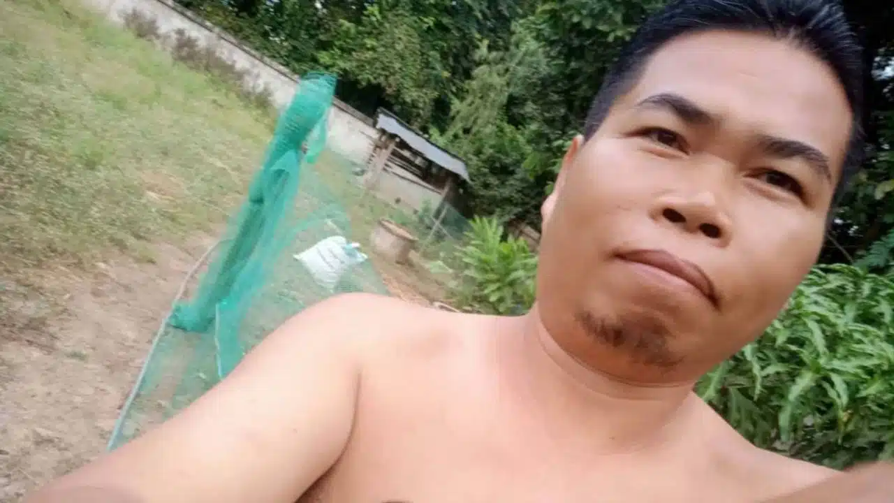 Thái Lan: Chó hoang bỗng tha về 1 bàn tay người đeo đồng hồ, dân làng bàng hoàng phát hiện sự thật đáng sợ- Ảnh 2.