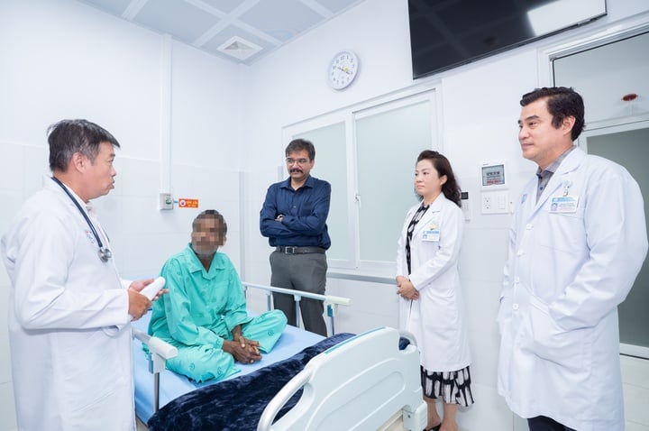 Nạn nh&acirc;n nặng nhất trong vụ lật ca n&ocirc; ở Ph&uacute; Quốc đ&atilde; xuất viện- Ảnh 1.
