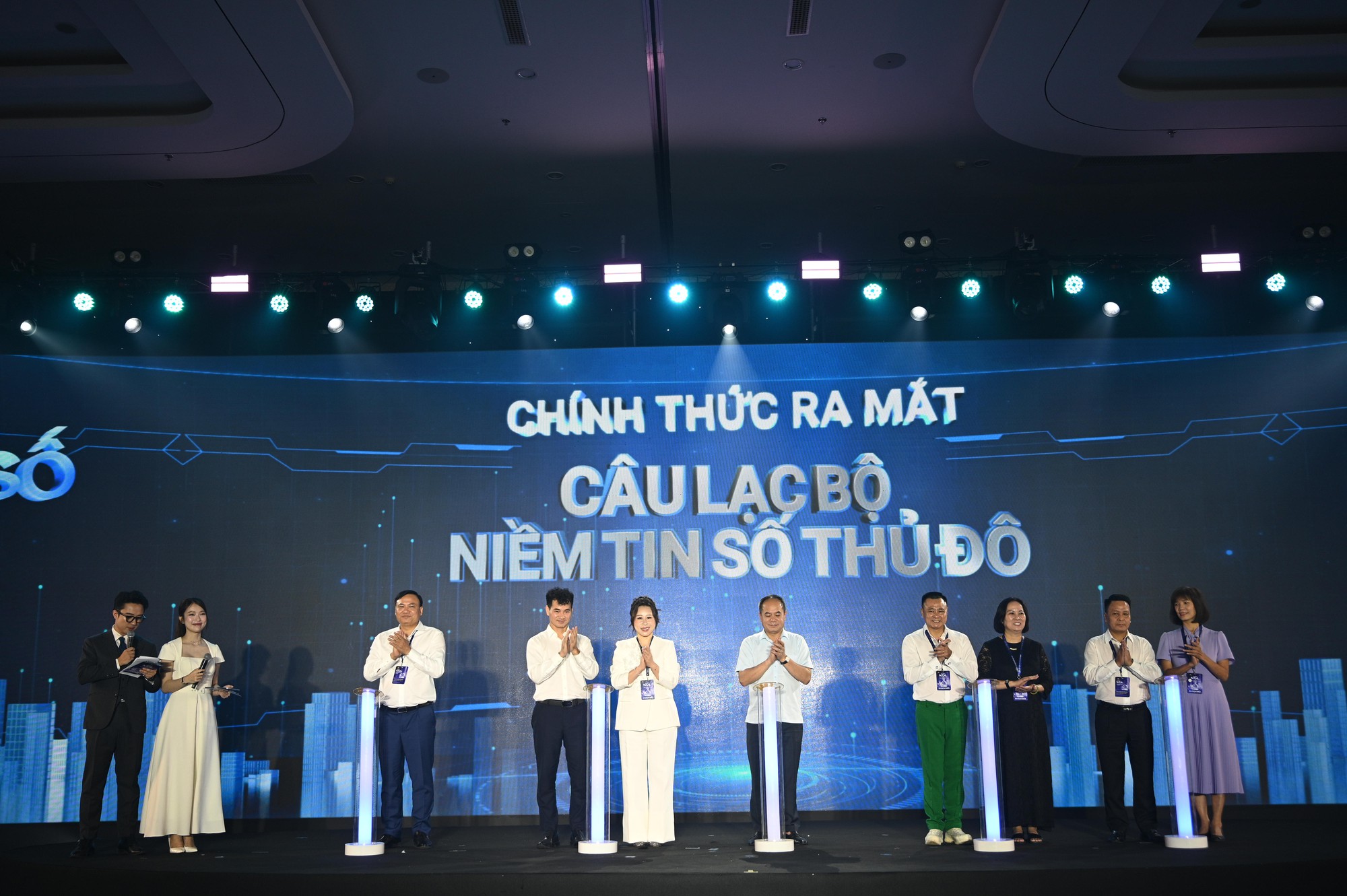 Ch&iacute;nh thức ra mắt C&acirc;u lạc bộ Niềm tin số Thủ đ&ocirc;, kết nối KOL, doanh nghiệp v&agrave; cơ quan quản l&yacute; x&acirc;y dựng m&ocirc;i trường số an to&agrave;n- Ảnh 1.