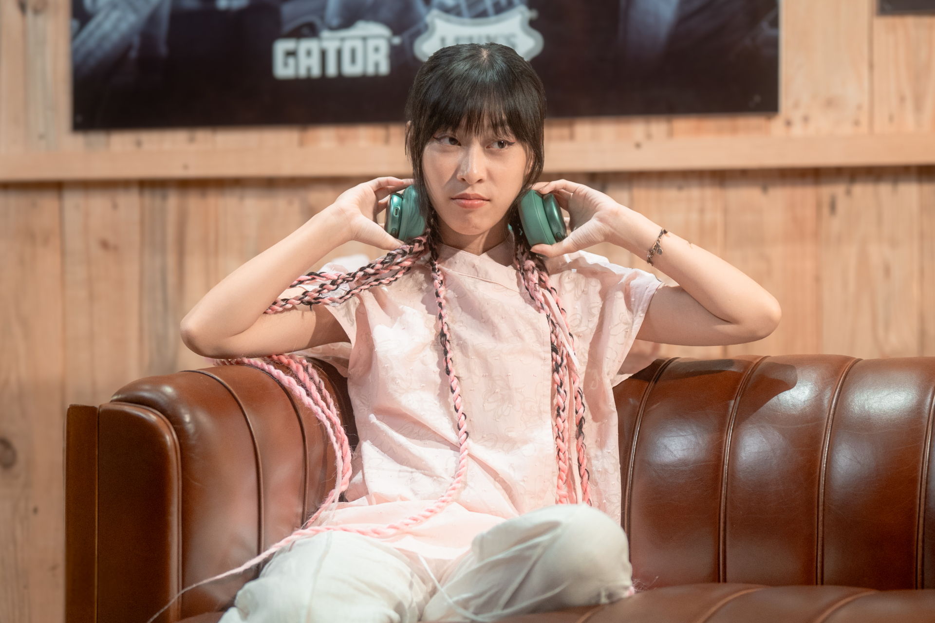 Mang "nồi lẩu" Vinahouse l&ecirc;n s&acirc;n khấu Tomorrowland 2026: Cuộc chơi liều lĩnh của nữ nghệ sĩ Việt tr&ecirc;n th&aacute;nh địa EDM thế giới - Ảnh 11.