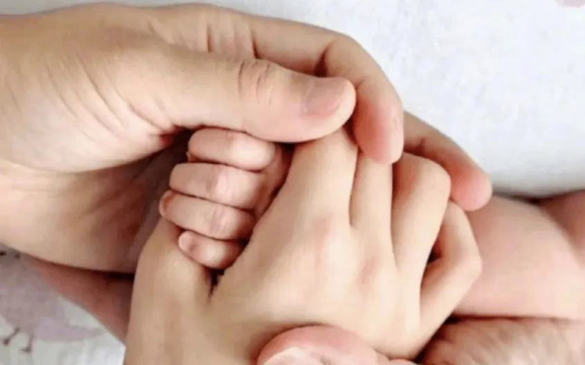 Diễn vi&ecirc;n Thang Duy th&ocirc;ng b&aacute;o đ&atilde; hạ sinh con thứ 2- Ảnh 1.