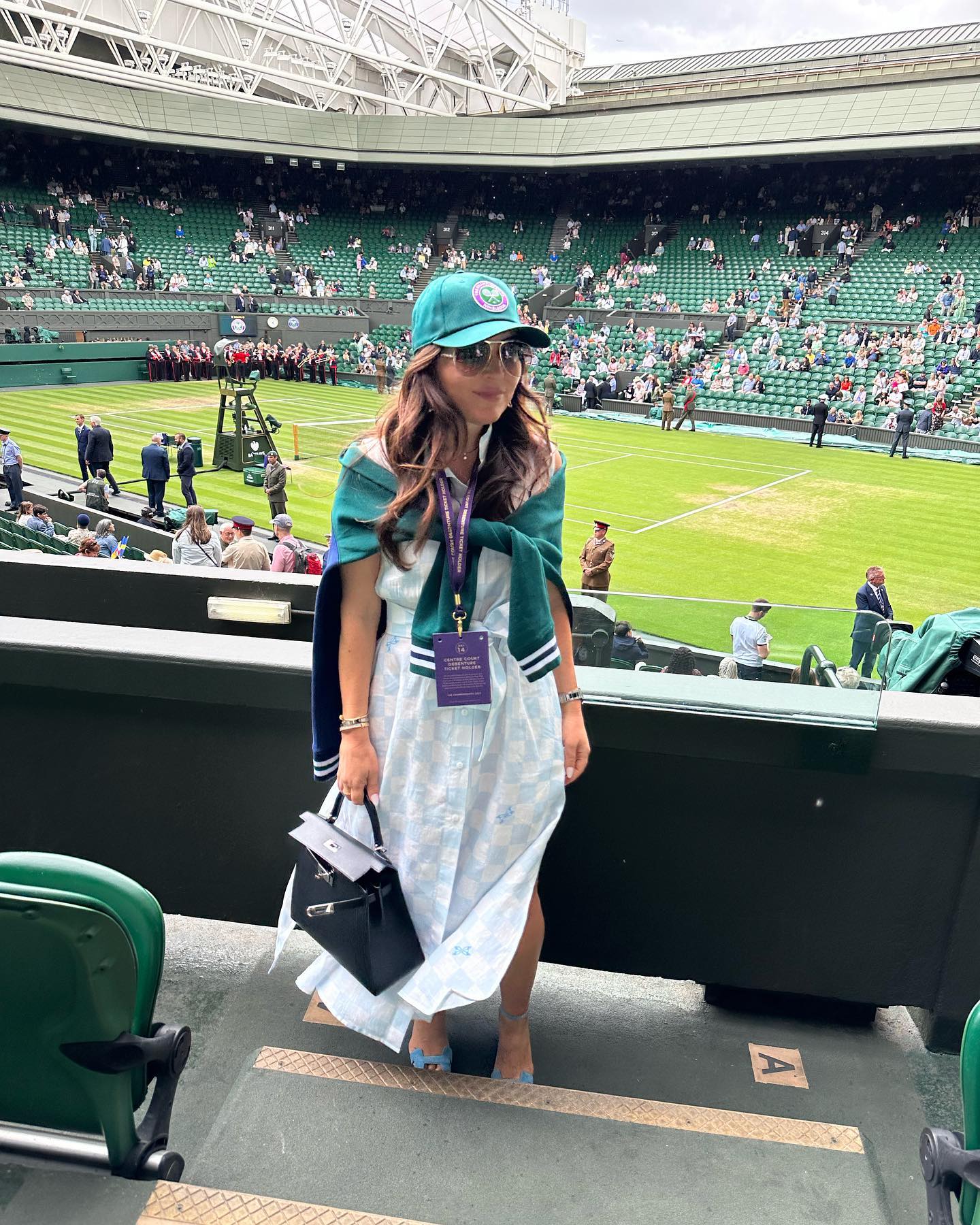 Wimbledon đ&iacute;ch thị l&agrave; s&agrave;n catwalk của giới thượng lưu, Herm&egrave;s hay Chanel ngập tr&agrave;n kh&aacute;n đ&agrave;i- Ảnh 6.
