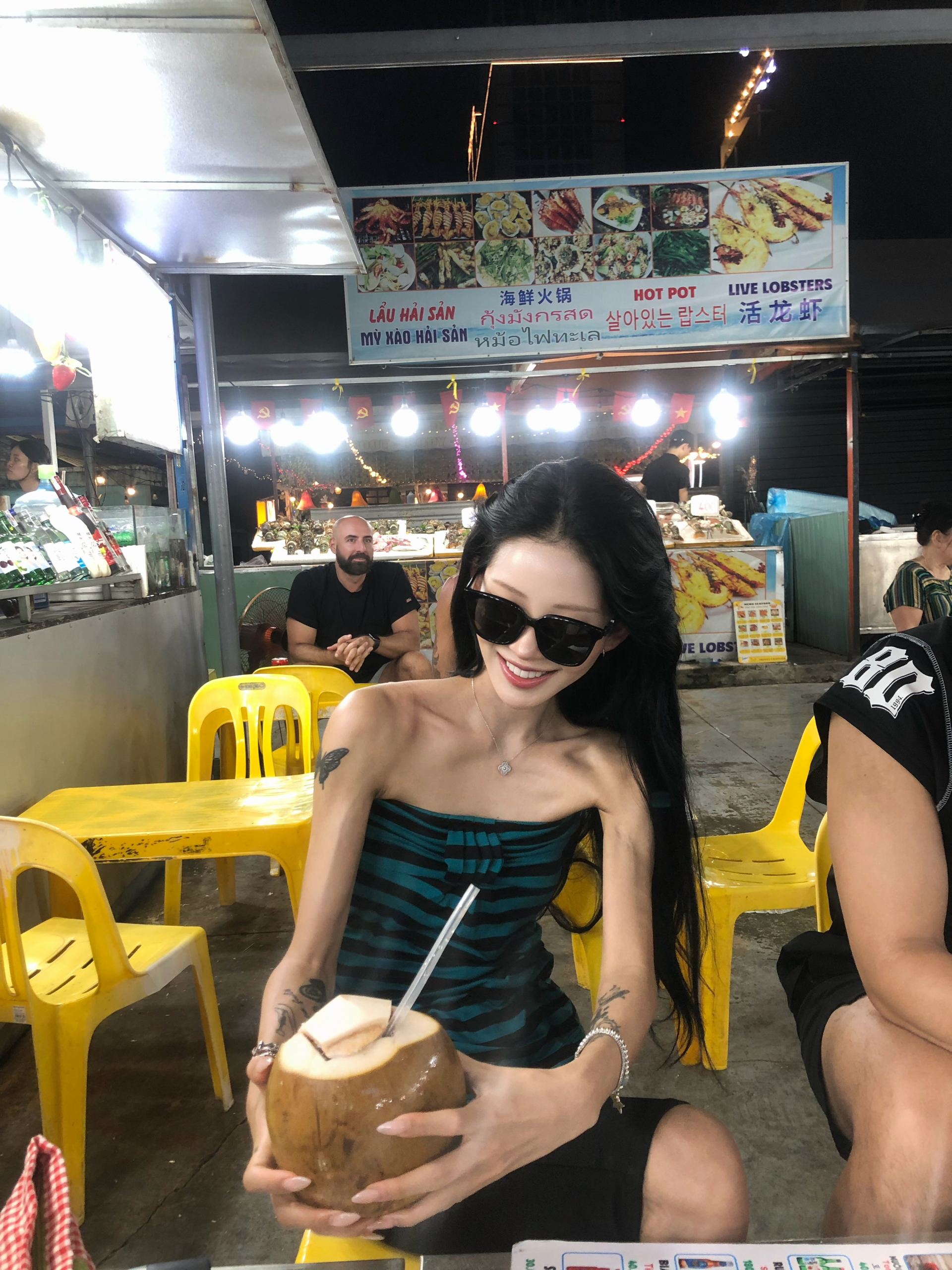 Hoảng hồn th&acirc;n h&igrave;nh gầy trơ xương của ngọc nữ showbiz cưới phải chồng l&ocirc;ng b&ocirc;ng thất nghiệp- Ảnh 4.