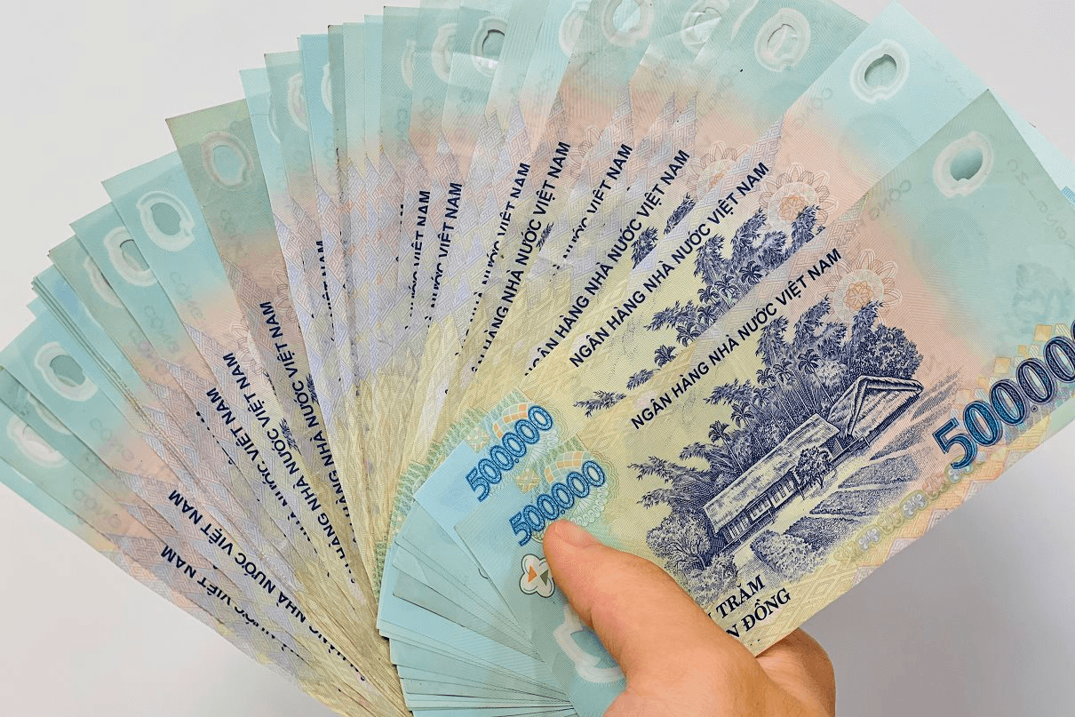 Cần gửi bao nhi&ecirc;u tiền v&agrave;o ng&acirc;n h&agrave;ng để mỗi th&aacute;ng nhận l&atilde;i 10 triệu đồng?- Ảnh 1.