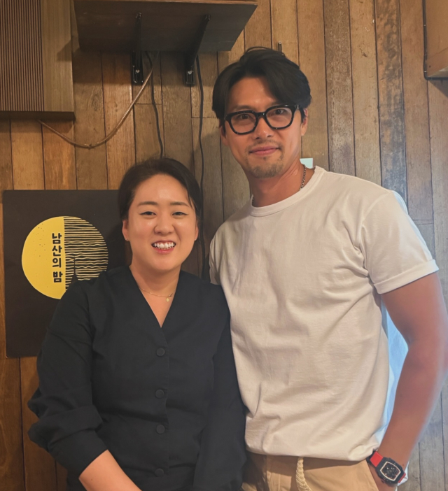 Nh&igrave;n Hyun Bin hiện tại cứ thấy sai sai- Ảnh 1.