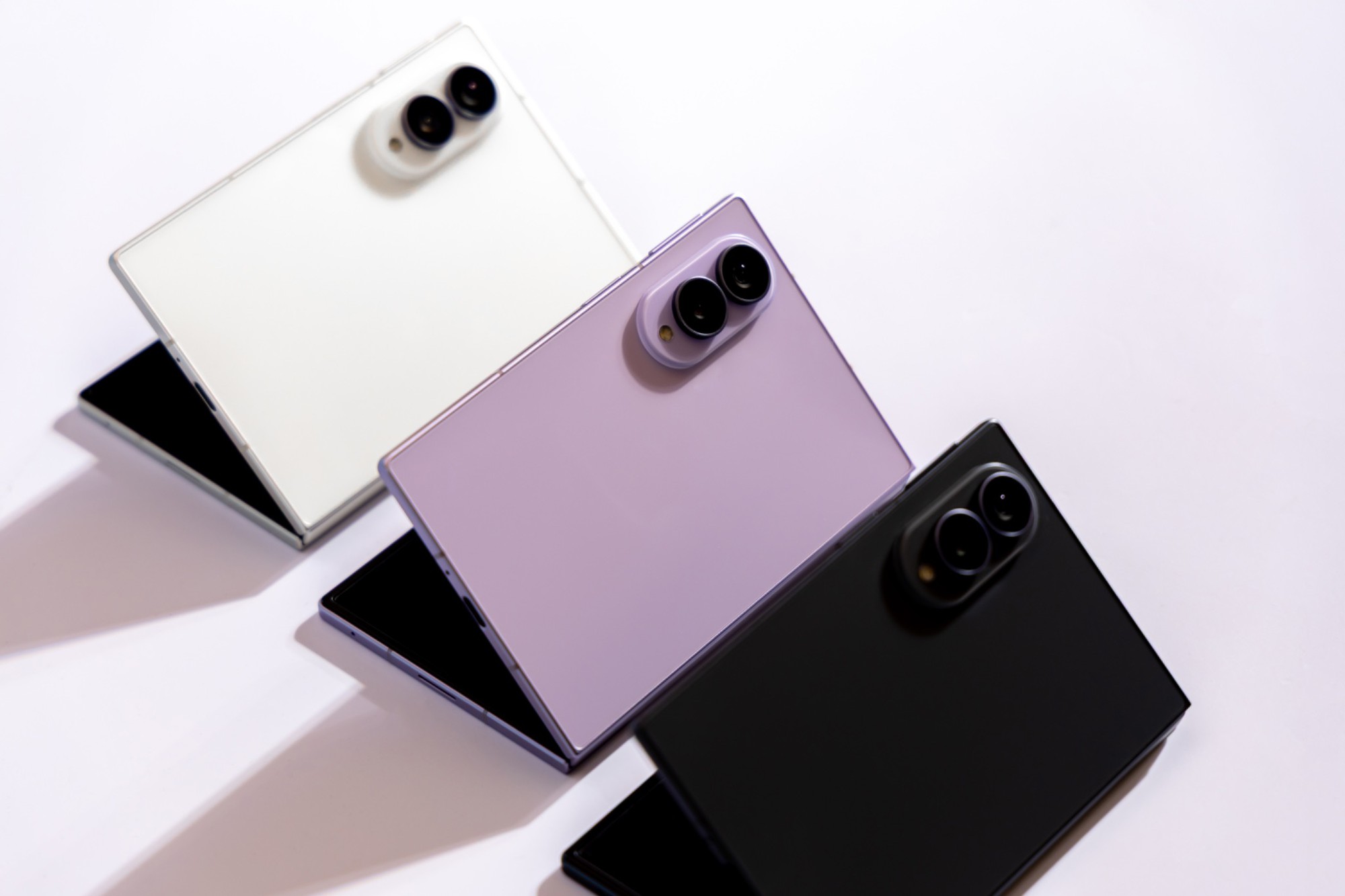 Nếu TikTok, Instagram và Pinterest đang chiếm sóng mỗi ngày, Galaxy Z Fold8 sẽ khiến bạn nhìn smartphone theo cách khác - Ảnh 1.