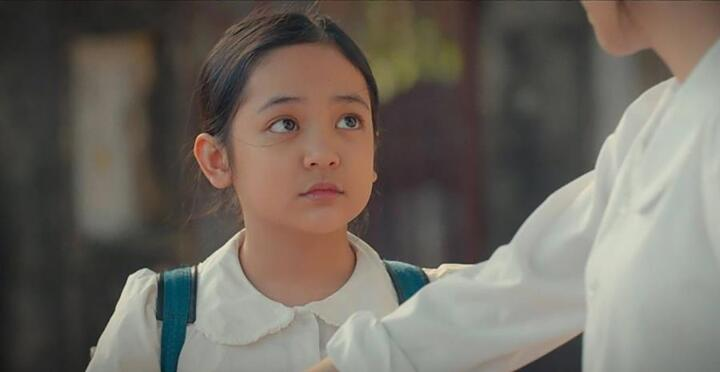 &ldquo;Ch&aacute;u nội&rdquo; NSND Lan Hương 5 tuổi kiếm được tiền, 9 tuổi c&oacute; hai cuốn sổ tiết kiệm đứng t&ecirc;n m&igrave;nh- Ảnh 1.