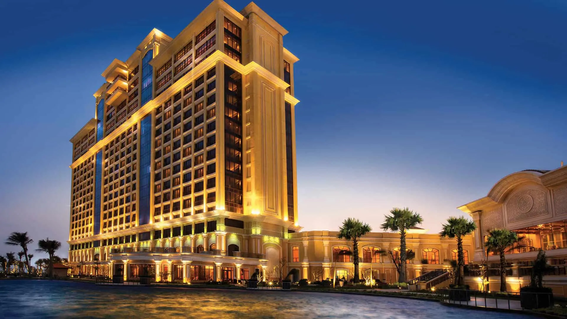 Trải nghiệm tổ hợp nghỉ dưỡng 4 tỷ USD tại TP.HCM: Lần đầu mở casino cho người Việt, cho&aacute;ng ngợp với 19 nh&agrave; h&agrave;ng v&agrave; hơn 1.200 ph&ograve;ng kh&aacute;ch sạn - Ảnh 7.