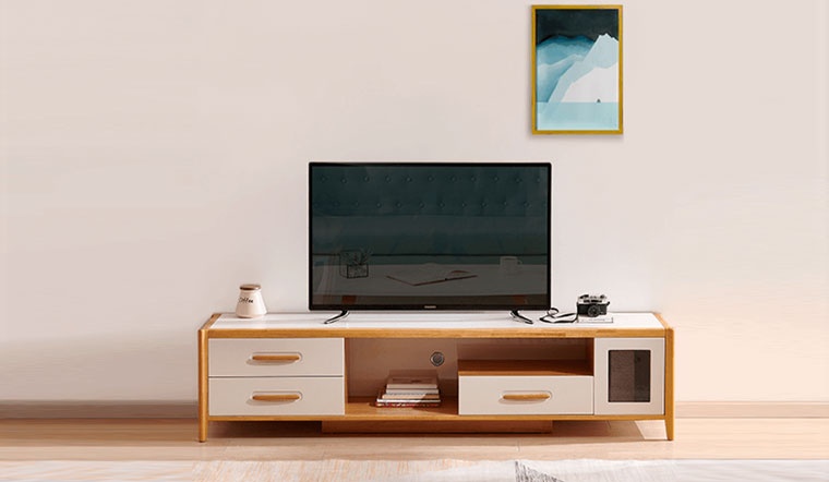V&igrave; sao ng&agrave;y c&agrave;ng nhiều gia đ&igrave;nh kh&ocirc;ng c&ograve;n gắn TV l&ecirc;n tường ph&ograve;ng kh&aacute;ch? 2 c&aacute;ch bố tr&iacute; đang dần trở th&agrave;nh xu hướng mới- Ảnh 2.