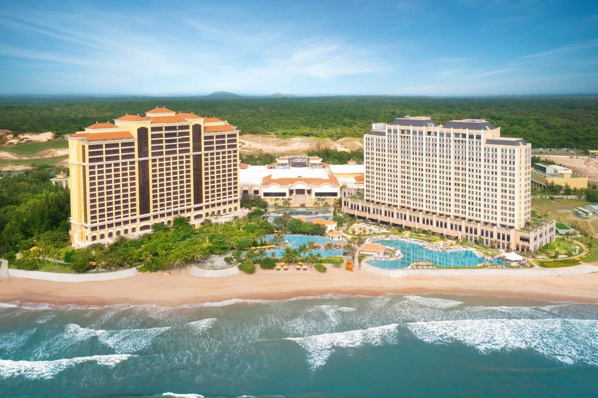 Trải nghiệm tổ hợp nghỉ dưỡng 4 tỷ USD tại TP.HCM: Lần đầu mở casino cho người Việt, cho&aacute;ng ngợp với 19 nh&agrave; h&agrave;ng v&agrave; hơn 1.200 ph&ograve;ng kh&aacute;ch sạn - Ảnh 1.