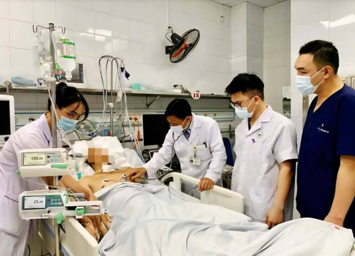 Uống nhầm thuốc cai nghiện, người đ&agrave;n &ocirc;ng 62 tuổi rơi v&agrave;o t&igrave;nh trạng nguy kịch - Ảnh 1.