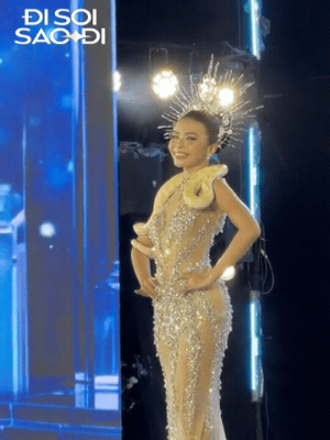 B&aacute;n kết Miss Grand Vietnam 2026: Th&iacute; sinh mang trăn, "biến h&igrave;nh" thay trang phục giữa s&acirc;n khấu!- Ảnh 1.