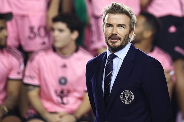 Th&agrave;nh c&ocirc;ng lớn nhất đời David Beckham kh&ocirc;ng phải b&oacute;ng đ&aacute;, m&agrave; l&agrave; một d&ograve;ng chữ trong hợp đồng nay trị gi&aacute; hơn 9 ngh&igrave;n tỷ - Ảnh 2.
