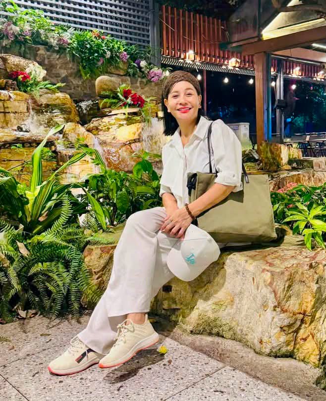 Nữ nghệ sĩ Việt U60 nhiều lần đổ vỡ t&igrave;nh cảm: "Sợ nhất sống cạnh một người m&agrave; vẫn thấy c&ocirc; đơn"- Ảnh 1.