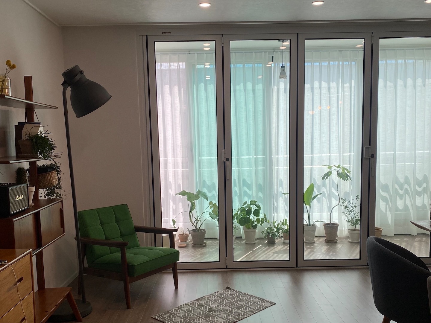 Ở tuổi 36, c&ocirc; g&aacute;i chọn sống như một &ldquo;b&agrave; cụ thanh thản&rdquo;: C&ocirc;ng việc đ&atilde; qu&aacute; mệt, nh&agrave; cửa nhất định phải thật đơn giản- Ảnh 9.