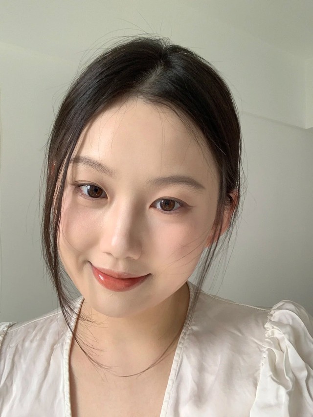 Ki&ecirc;n tr&igrave; &ldquo;s&aacute;ng vitamin C, tối retinol&rdquo; suốt nửa năm, l&agrave;n da mộc của t&ocirc;i thay đổi r&otilde; rệt- Ảnh 3.