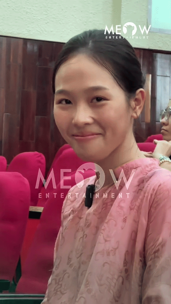 Việt Nam mới c&oacute; 1 mỹ nh&acirc;n để mặt mộc được v&iacute; đẹp như Chương Tử Di, cam zoom cận cũng kh&ocirc;ng d&igrave;m nổi- Ảnh 1.