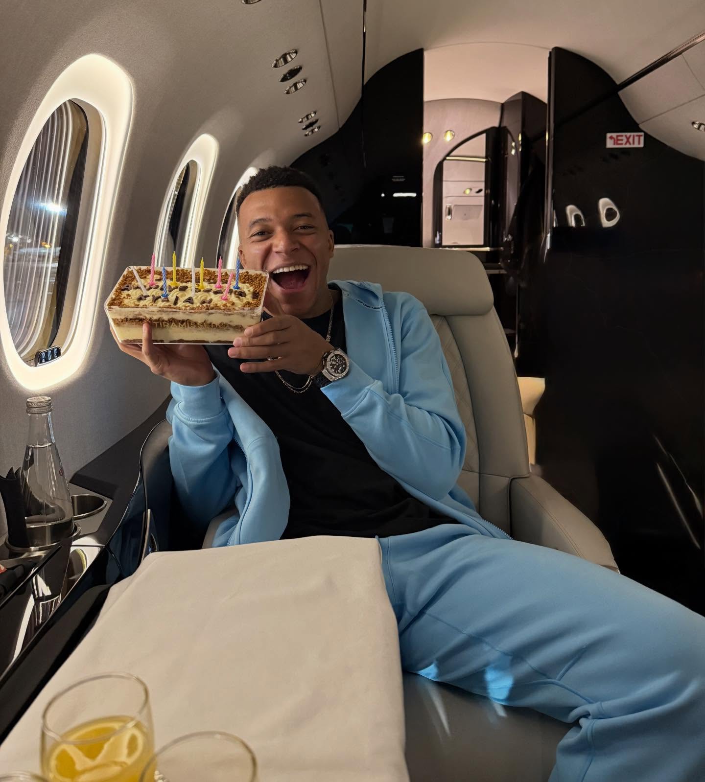 Khu chung cư cũ nơi Mbapp&eacute; đ&atilde; lớn l&ecirc;n- Ảnh 1.