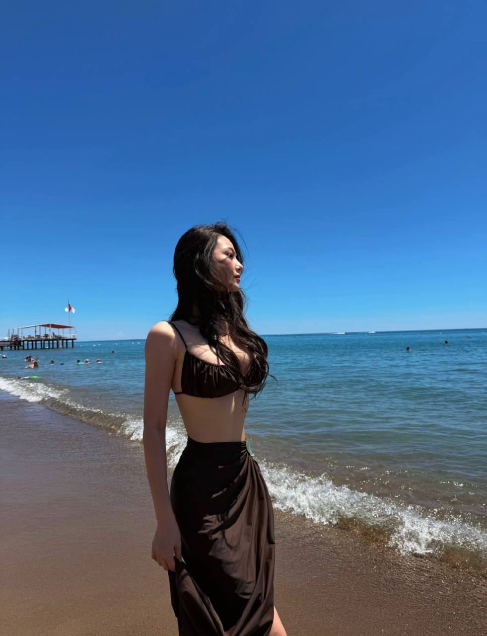 55 triệu người đứng h&igrave;nh khi t&igrave;nh địch Phạm Băng Băng diện bikini, 39 tuổi body vẫn đỉnh nhờ đ&acirc;u?- Ảnh 4.
