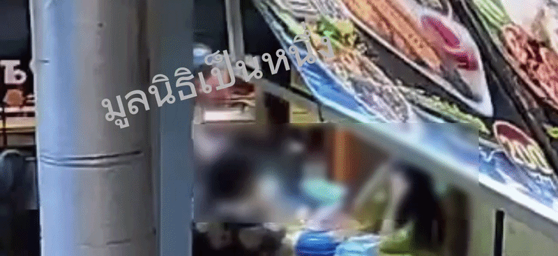 Ly hôn xong chồng cũ đi bước nữa, vợ xem camera thì tan nát cõi lòng khi thấy 3 con bị mẹ kế bạo hành - Ảnh 2.