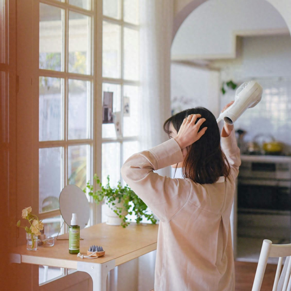 "Mua &iacute;t hơn, d&ugrave;ng nhiều hơn": Quy tắc chi ti&ecirc;u gi&uacute;p nhiều phụ nữ trung ni&ecirc;n vừa tiết kiệm tiền, vừa sống nhẹ nh&otilde;m hơn- Ảnh 1.