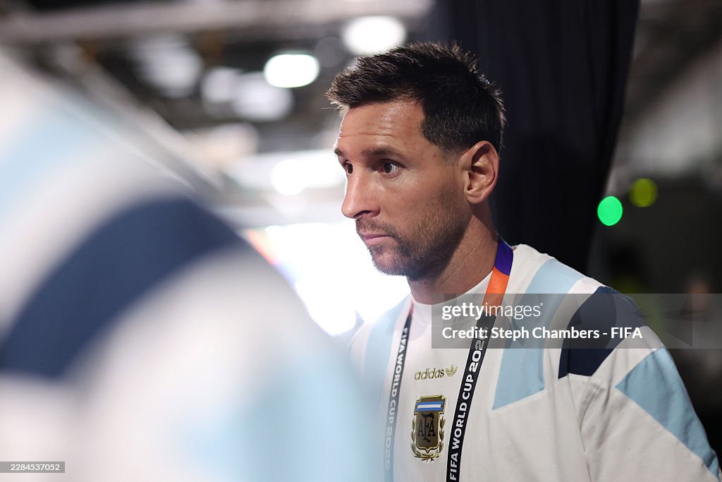 Gallery - Argentina thắng chật vật 3-2 Cape Verde trong trận đấu "điên rồ" nhất World Cup kéo dài 120 phút, Vozinha làm lu mờ cả Messi - image 4