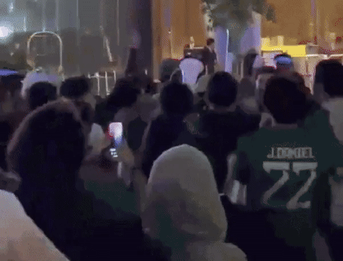 Đội b&oacute;ng "số nhọ" nhất World Cup - tuyển Anh - ho&atilde;n chuyến bay v&igrave; sợ bị do th&aacute;m, d&ugrave;ng thuốc ngủ, giấu k&iacute;n kh&aacute;ch sạn v&igrave; lo CĐV Mexico chơi xấu- Ảnh 2.