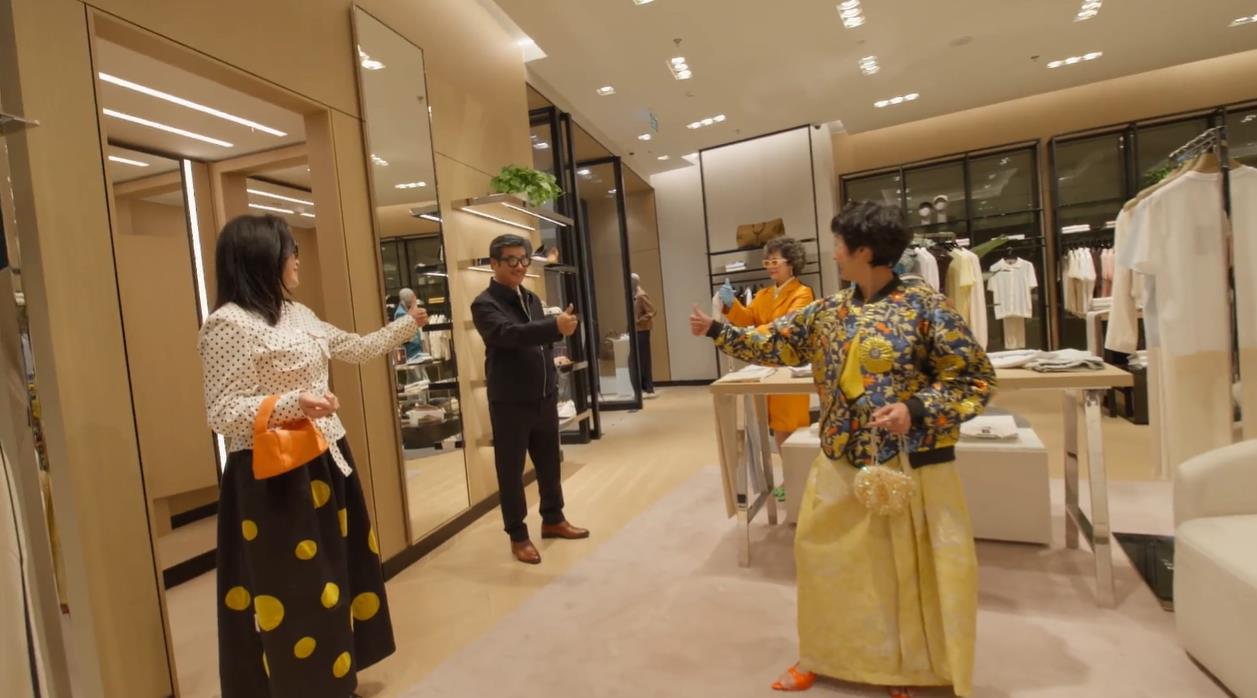 Giải mã iTVC khai trương Hanoi Centre: Khi nghệ thuật bán lẻ hòa vào nếp văn hóa thủ đô - Ảnh 4.