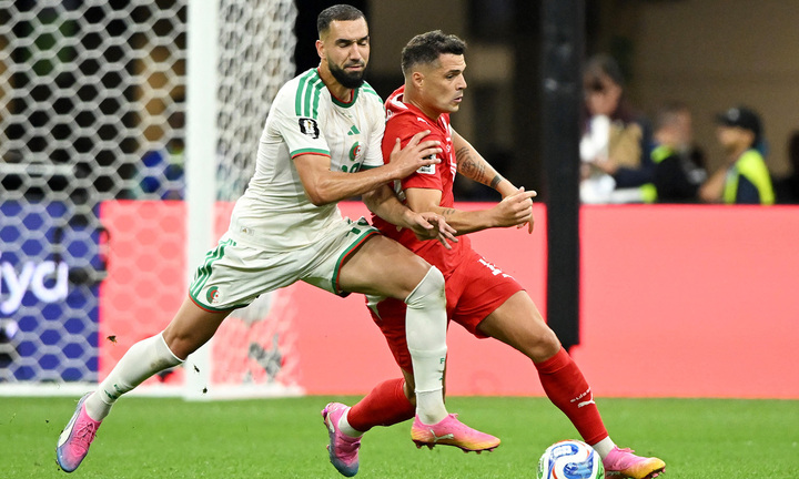 Thụy Sỹ thắng Algeria 2-0, tạo cột mốc 88 năm mới c&oacute; 1 lần - Ảnh 3.