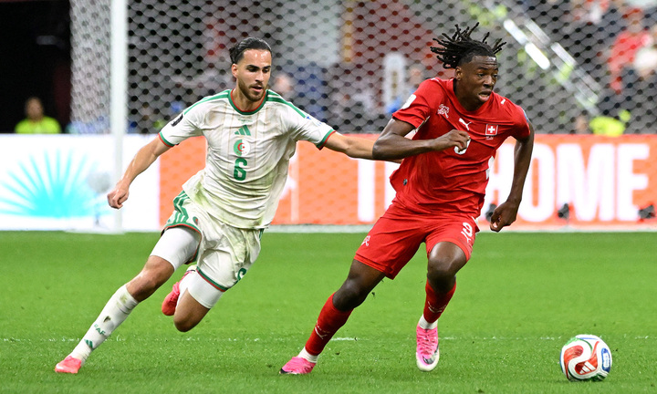 Thụy Sỹ thắng Algeria 2-0, tạo cột mốc 88 năm mới c&oacute; 1 lần - Ảnh 1.