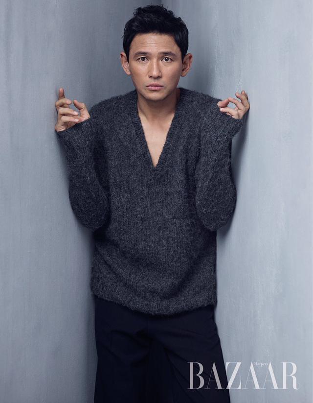 Dispatch điều tra tin Ảnh đế Hwang Jung Min ngoại t&igrave;nh: 3 lần gặp trong 2 năm, 5 tiếng 30 ph&uacute;t, kh&ocirc;ng hề c&oacute; tiếp x&uacute;c th&acirc;n mật- Ảnh 6.