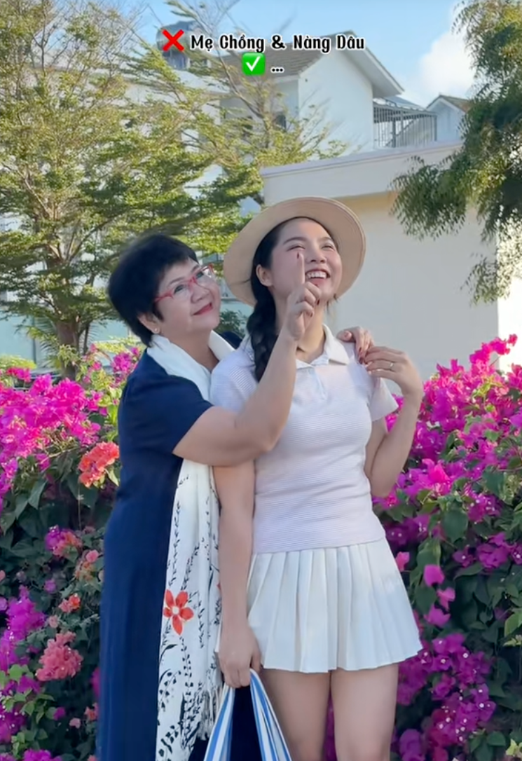 Mẹ chồng độc lạ: Ưng mắt một c&aacute;i l&agrave; "đặt cọc" con d&acirc;u, cưới về truyền ngay b&iacute; k&iacute;p khiến con trai cũng phải "ngơ ng&aacute;c"- Ảnh 2.