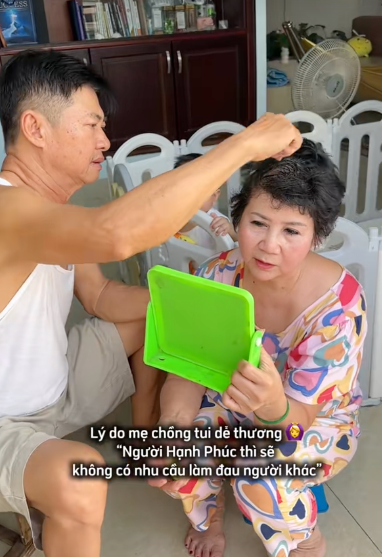 Mẹ chồng độc lạ: Ưng mắt một c&aacute;i l&agrave; "đặt cọc" con d&acirc;u, cưới về truyền ngay b&iacute; k&iacute;p khiến con trai cũng phải "ngơ ng&aacute;c"- Ảnh 5.