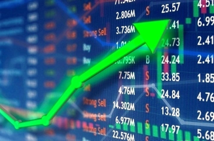 VN-Index tăng gần 40 điểm, mạnh nhất gần 4 th&aacute;ng- Ảnh 1.